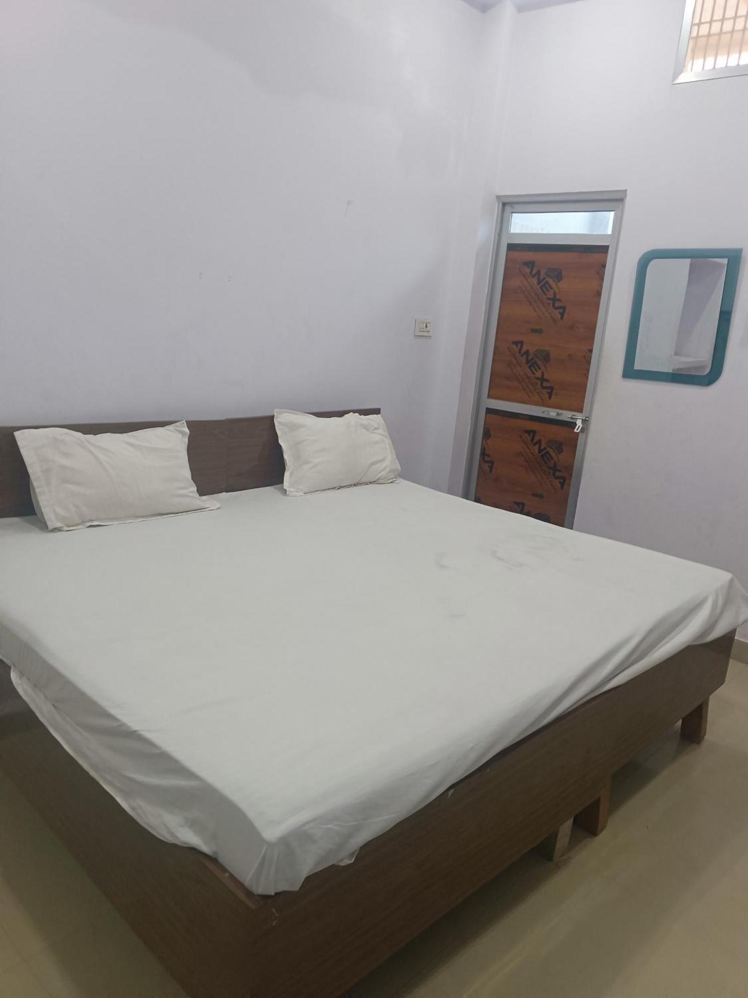 Hotel La Ayodhya Residency Exteriér fotografie